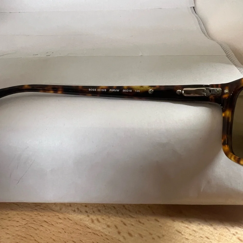 Hugo Boss sunglasses polarized